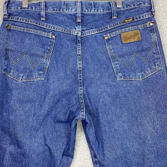 Wrangler George Strait Jeans Mens 36x32 Blue Cowboy Cut Original Fit Rodeo Denim - Picture 1 of 16